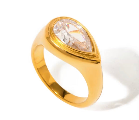 Luna Ring
